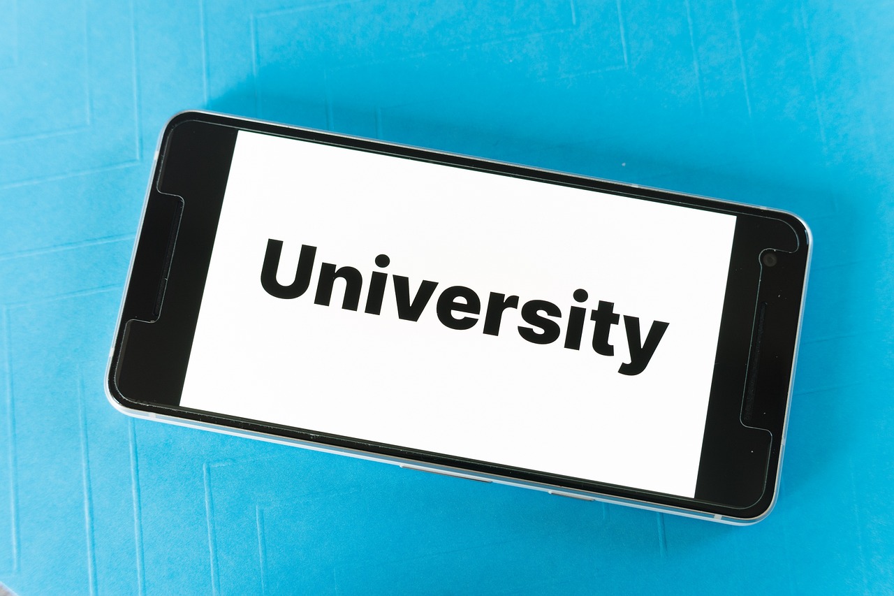 The Role of User Experience in Website Rankings: A Practical Approach