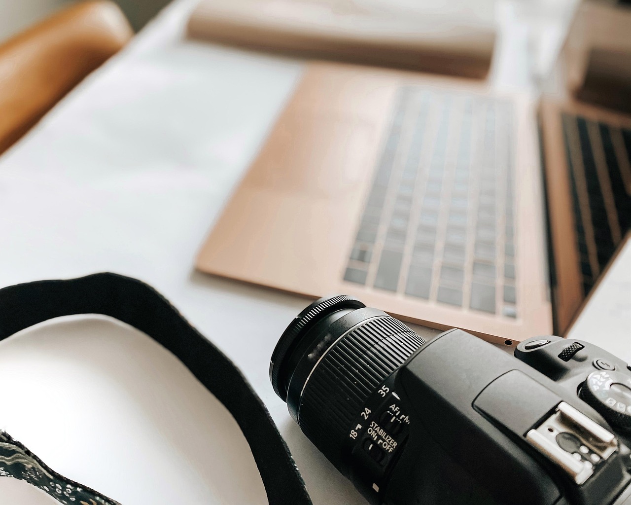 How Do I Choose Between Squarespace, Wix, WordPress, and a Managed Website Plan — blog_pixabay_4840790