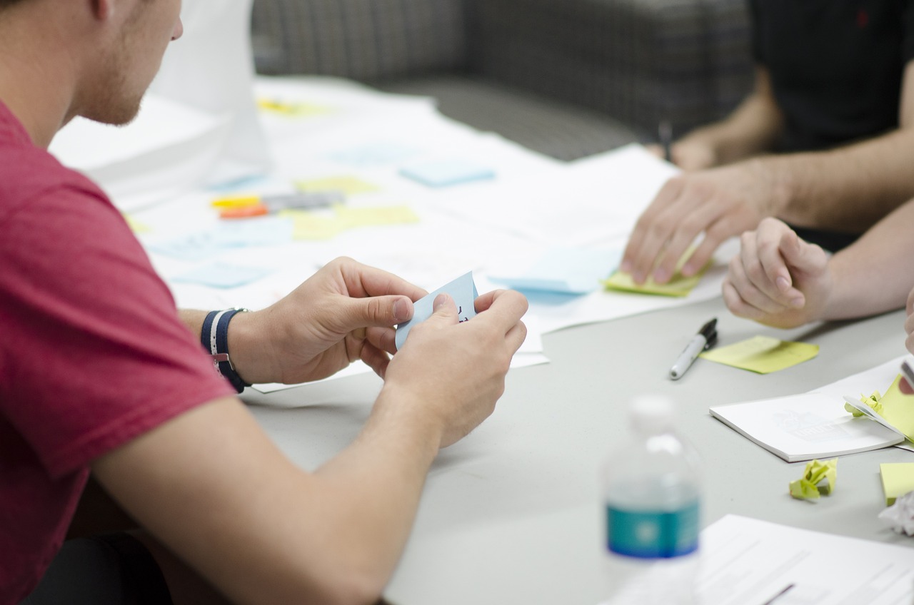 What Should I Prepare Before Hiring Someone to Design My Website? — blog_pixabay_593343